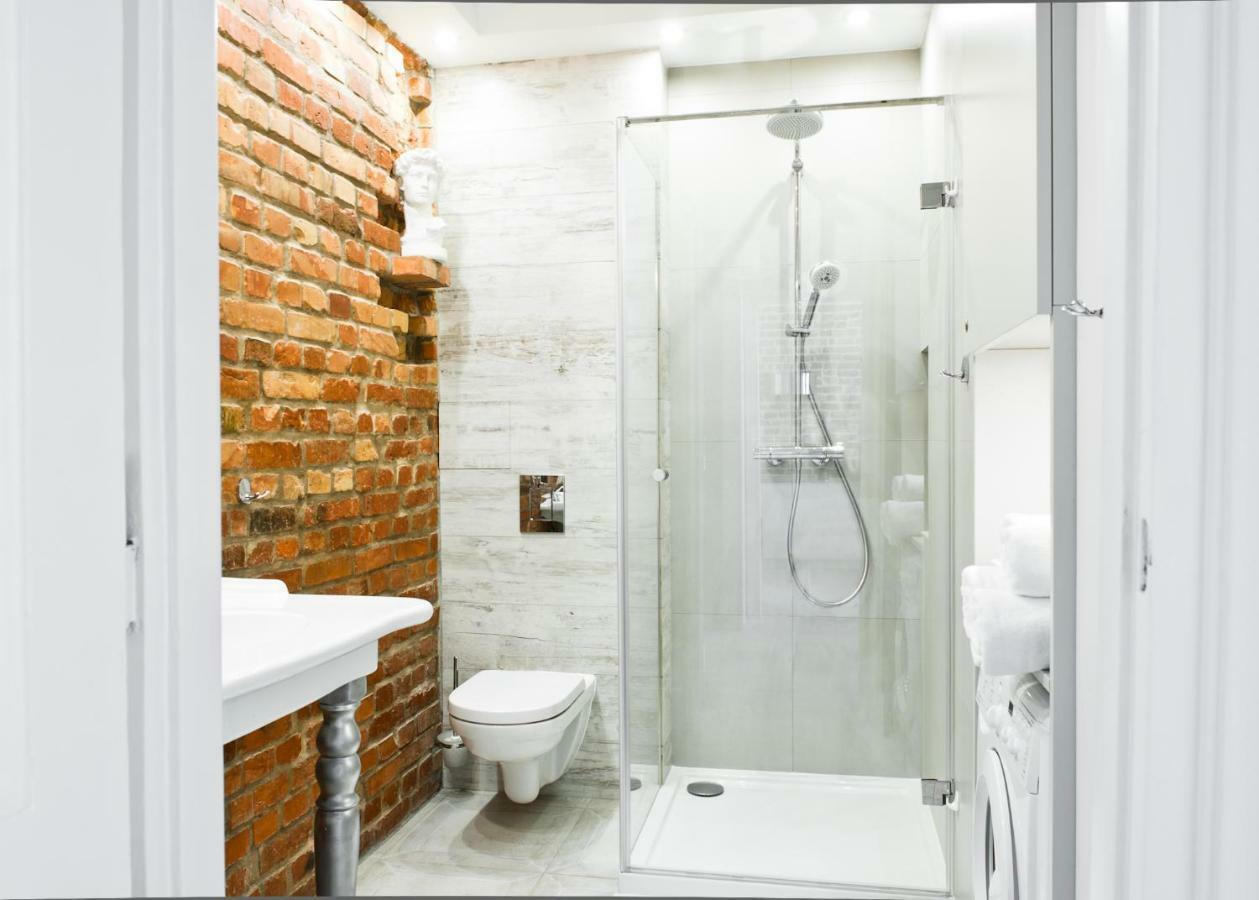 Red Brick Old Town Apartment Warsaw Exterior photo