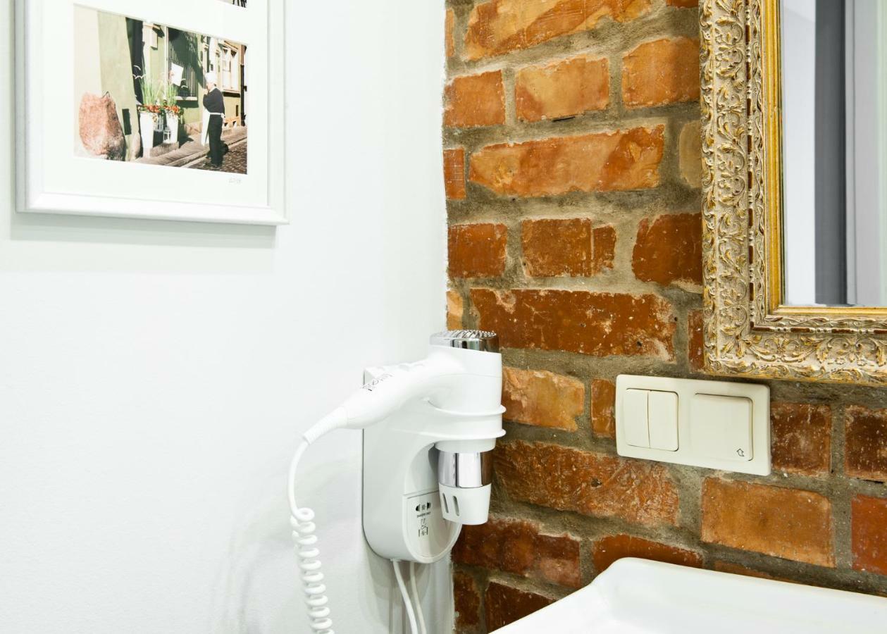 Red Brick Old Town Apartment Warsaw Exterior photo